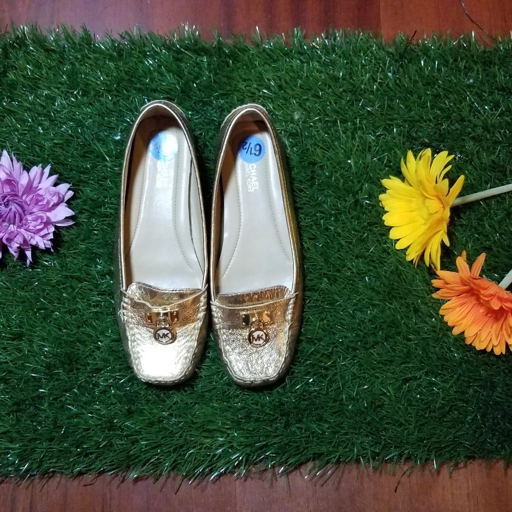 NWOB Michael Kors Loafers size 6.5